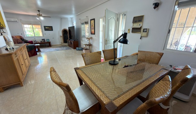 Begagnad - Finca - Catral