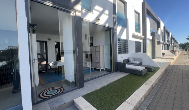 Resale - Apartment - Orihuela Costa - La Zenia