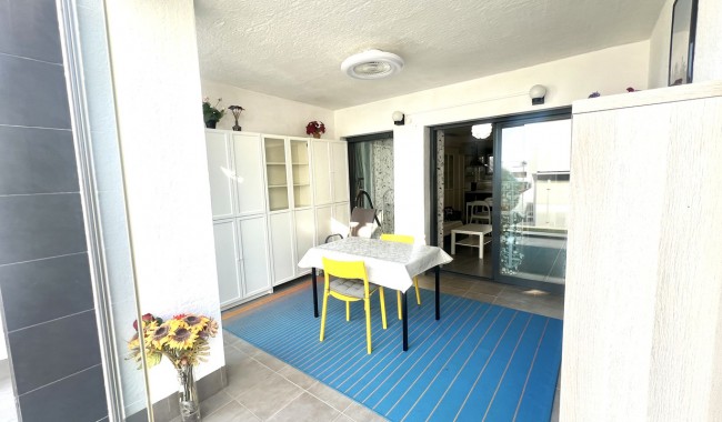 Resale - Apartment - Orihuela Costa - La Zenia