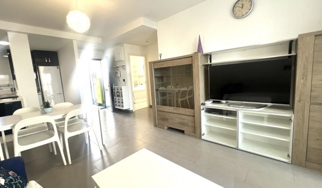 Resale - Apartment - Orihuela Costa - La Zenia