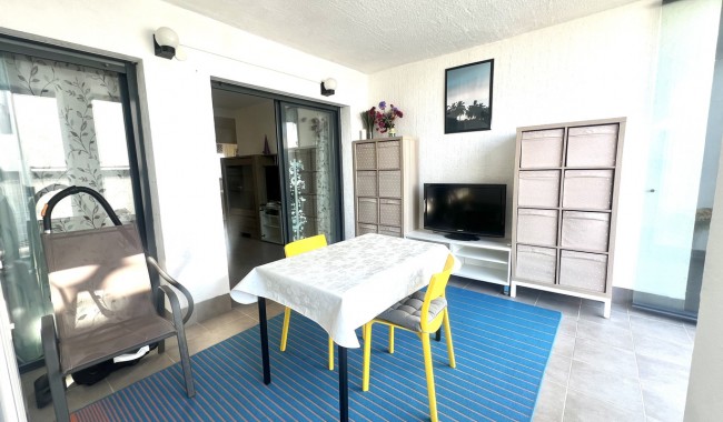 Resale - Apartment - Orihuela Costa - La Zenia