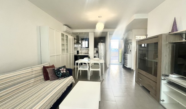 Resale - Apartment - Orihuela Costa - La Zenia