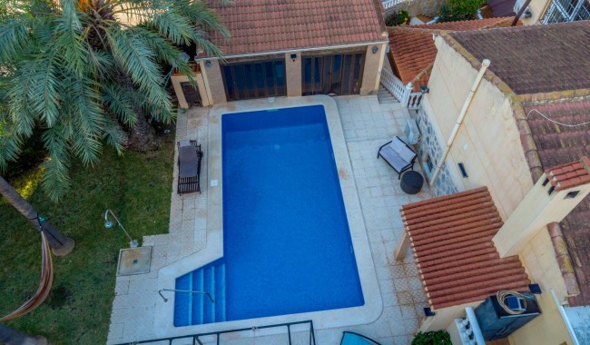 Sprzedaż - Willa - Torrevieja - Los Balcones