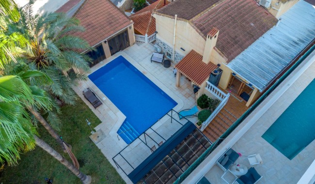 Sprzedaż - Willa - Torrevieja - Los Balcones