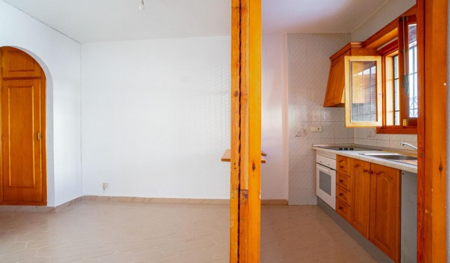Resale - Apartment - Torrevieja - El Chaparral