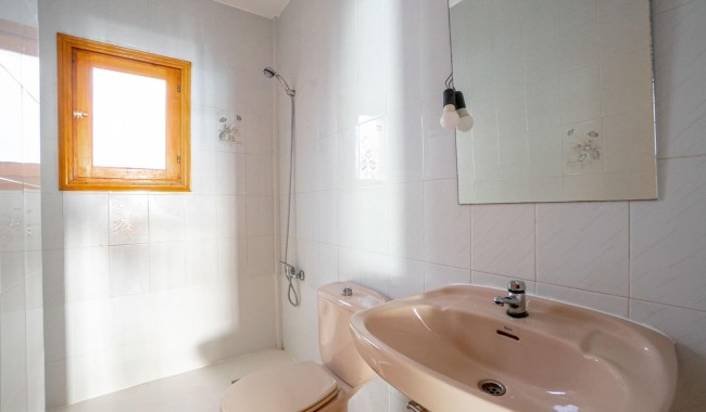 Resale - Apartment - Torrevieja - El Chaparral