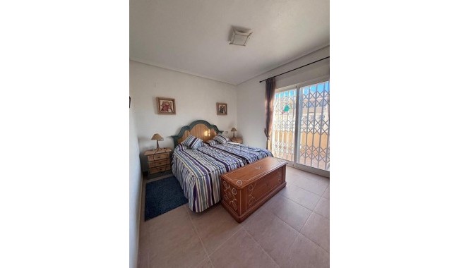 Sprzedaż - Kamienica - Villamartín - Orihuela Costa