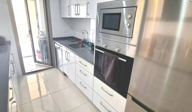 Resale - Apartment - Los Dolses - Villamartín