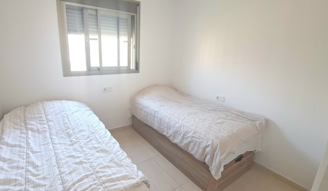 Resale - Apartment - Los Dolses - Villamartín