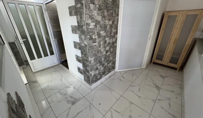 Sprzedaż - Lokal biznesowy - Torrevieja - Costa Blanca Sur