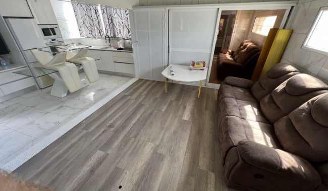 Sprzedaż - Lokal biznesowy - Torrevieja - Costa Blanca Sur