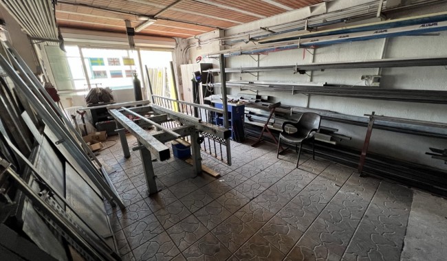 Sprzedaż - Lokal biznesowy - Torrevieja - Costa Blanca Sur
