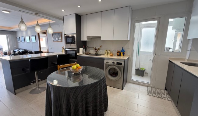 Sprzedaż - Apartament - Torrevieja - Costa Blanca Sur