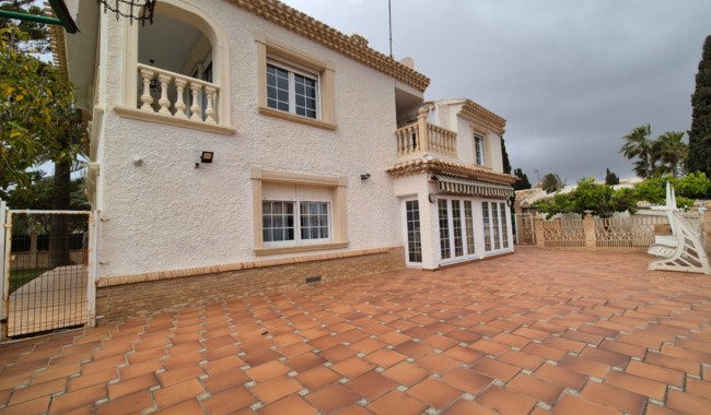 Resale - Villa - Orihuela - Costa Blanca Sur