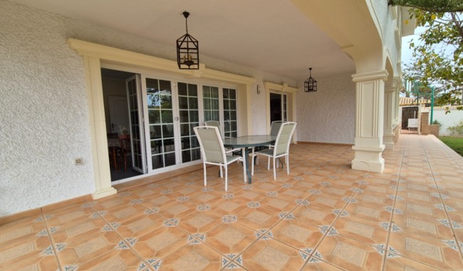 Resale - Villa - Orihuela - Costa Blanca Sur