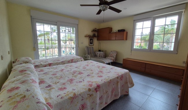 Resale - Villa - Orihuela - Costa Blanca Sur