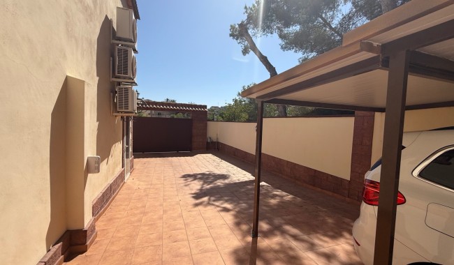 Resale - Villa - Torrevieja - Costa Blanca Sur