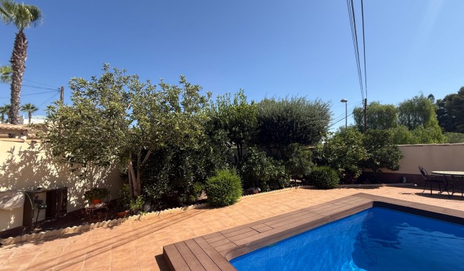 Resale - Villa - Torrevieja - Costa Blanca Sur