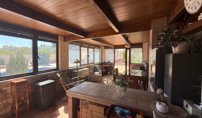Resale - Villa - Torrevieja - Costa Blanca Sur