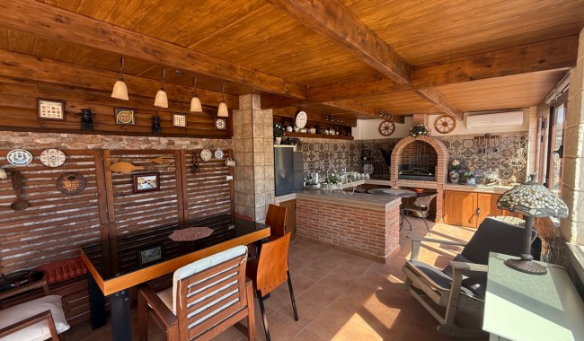 Resale - Villa - Torrevieja - Costa Blanca Sur