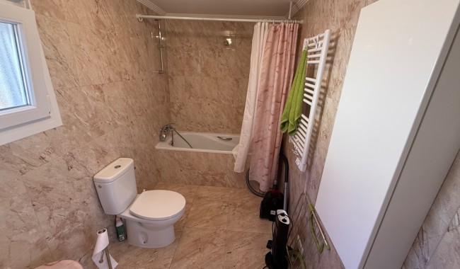 Resale - Villa - Torrevieja - Costa Blanca Sur