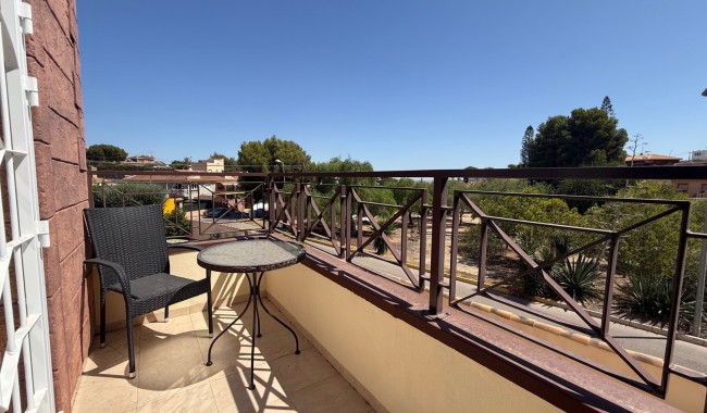 Resale - Villa - Torrevieja - Costa Blanca Sur