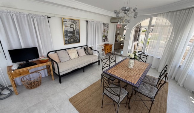 Begagnad - Villa - Torrevieja - Costa Blanca Sur