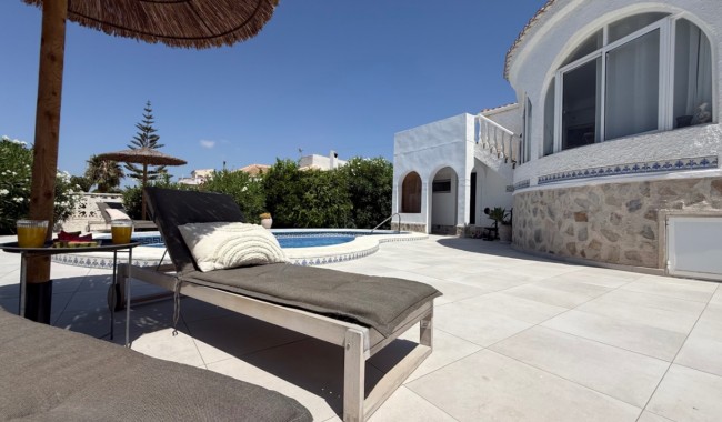 Begagnad - Villa - Torrevieja - Costa Blanca Sur