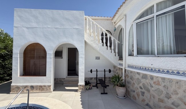Begagnad - Villa - Torrevieja - Costa Blanca Sur