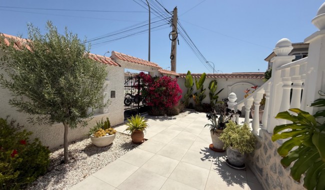 Begagnad - Villa - Torrevieja - Costa Blanca Sur