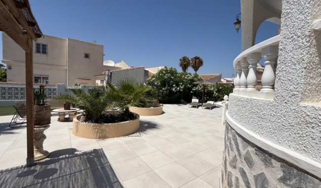 Begagnad - Villa - Torrevieja - Costa Blanca Sur
