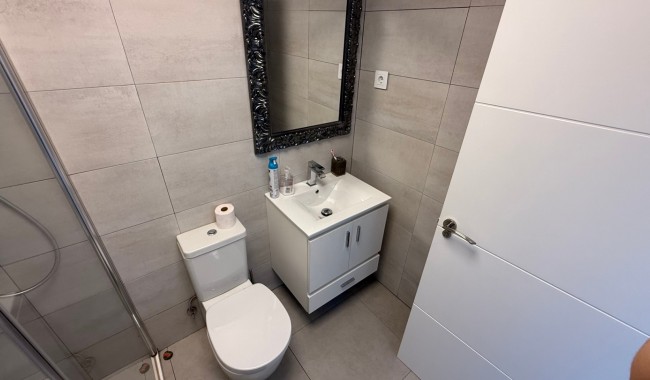 Sprzedaż - Apartament - Pilar de La Horadada