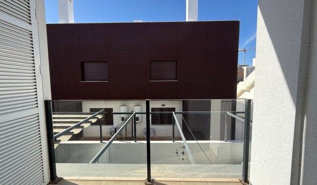 Sprzedaż - Apartament - Pilar de La Horadada