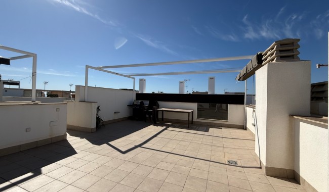 Sprzedaż - Apartament - Pilar de La Horadada