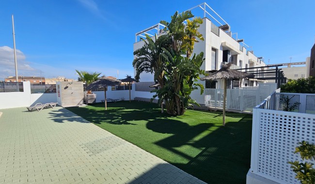 Sprzedaż - Apartament - Pilar de La Horadada