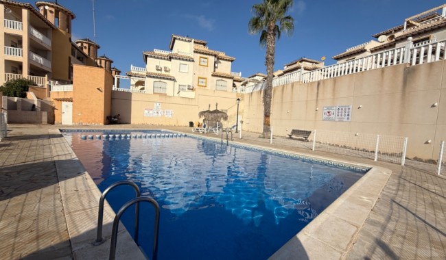Resale - Apartment - Orihuela - Costa Blanca Sur