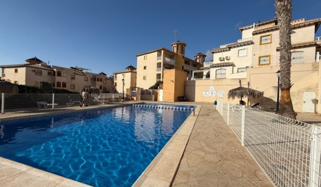 Resale - Apartment - Orihuela - Costa Blanca Sur