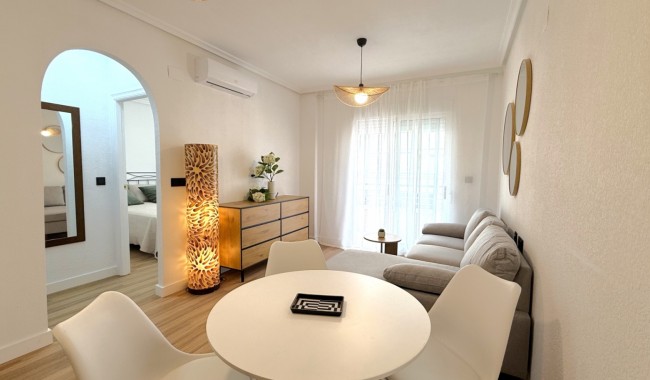 Begagnad - Lägenhet - Torrevieja - Costa Blanca Sur