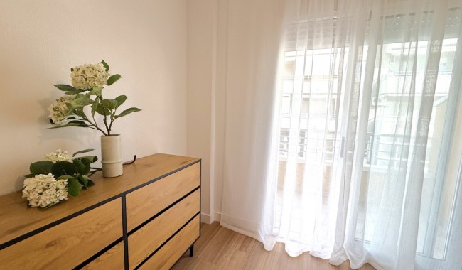 Begagnad - Lägenhet - Torrevieja - Costa Blanca Sur