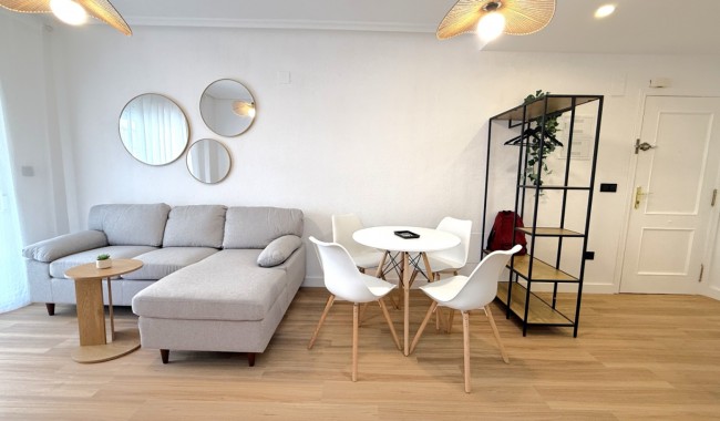 Begagnad - Lägenhet - Torrevieja - Costa Blanca Sur