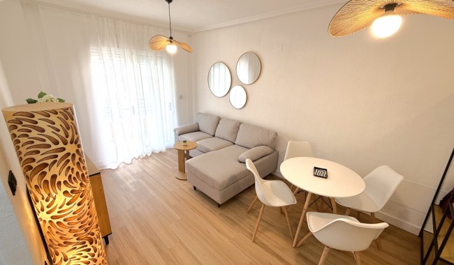 Begagnad - Lägenhet - Torrevieja - Costa Blanca Sur