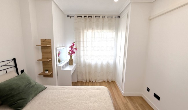 Begagnad - Lägenhet - Torrevieja - Costa Blanca Sur