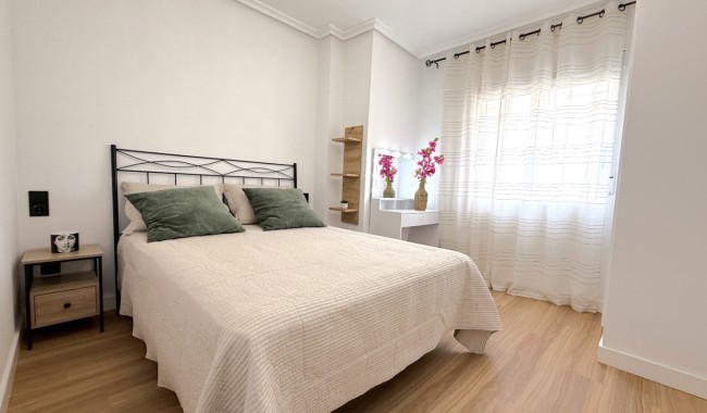 Begagnad - Lägenhet - Torrevieja - Costa Blanca Sur