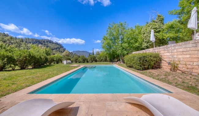 Resale - Villa - Esporlas - Mallorca