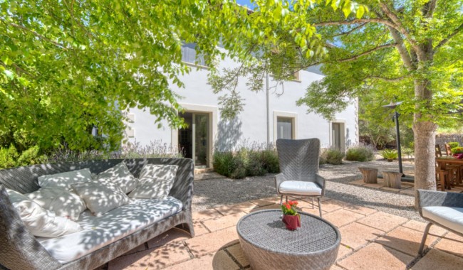 Resale - Villa - Esporlas - Mallorca