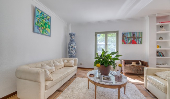 Resale - Villa - Esporlas - Mallorca