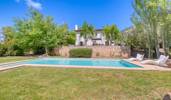 Resale - Villa - Esporlas - Mallorca