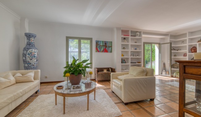 Resale - Villa - Esporlas - Mallorca
