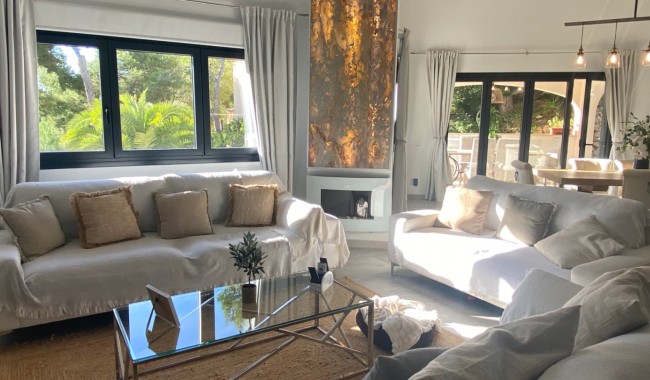 Resale - Villa - Calviá - Mallorca