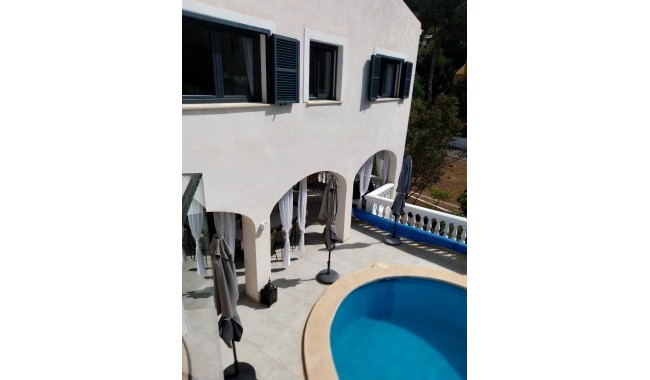 Resale - Villa - Calviá - Mallorca